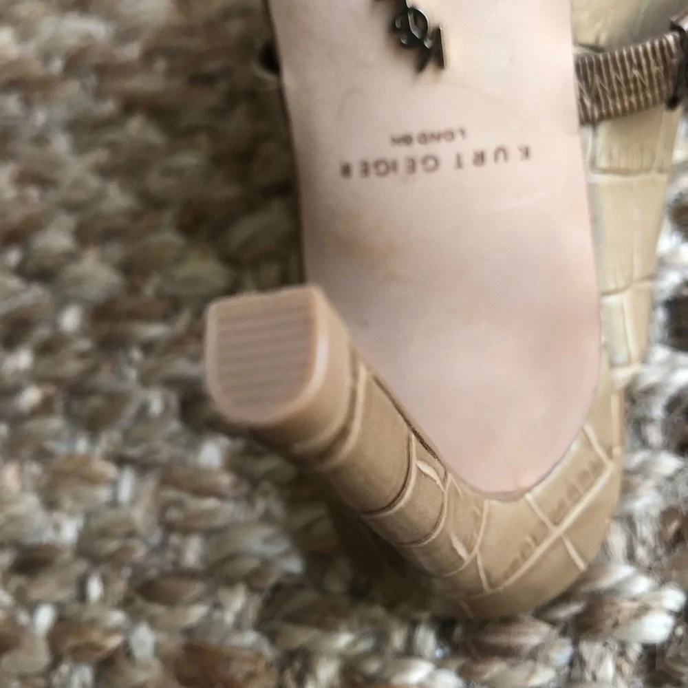 New: Kurt Geiger London Duke Jeweled Mule. Size 39 - Picture 11 of 14
